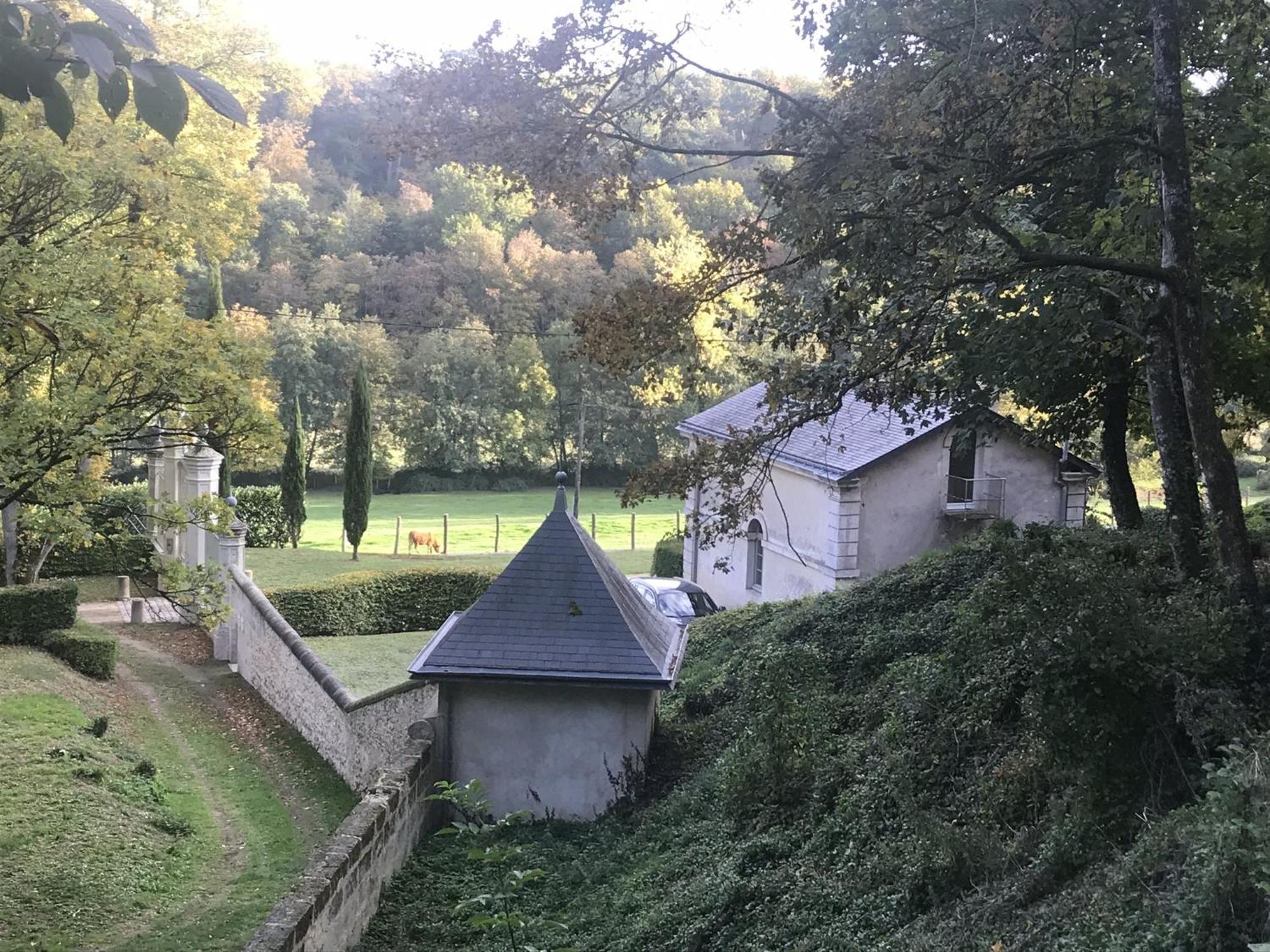 Gîte du château d'Hodebert Saint-Paterne-Racan Zimmer foto